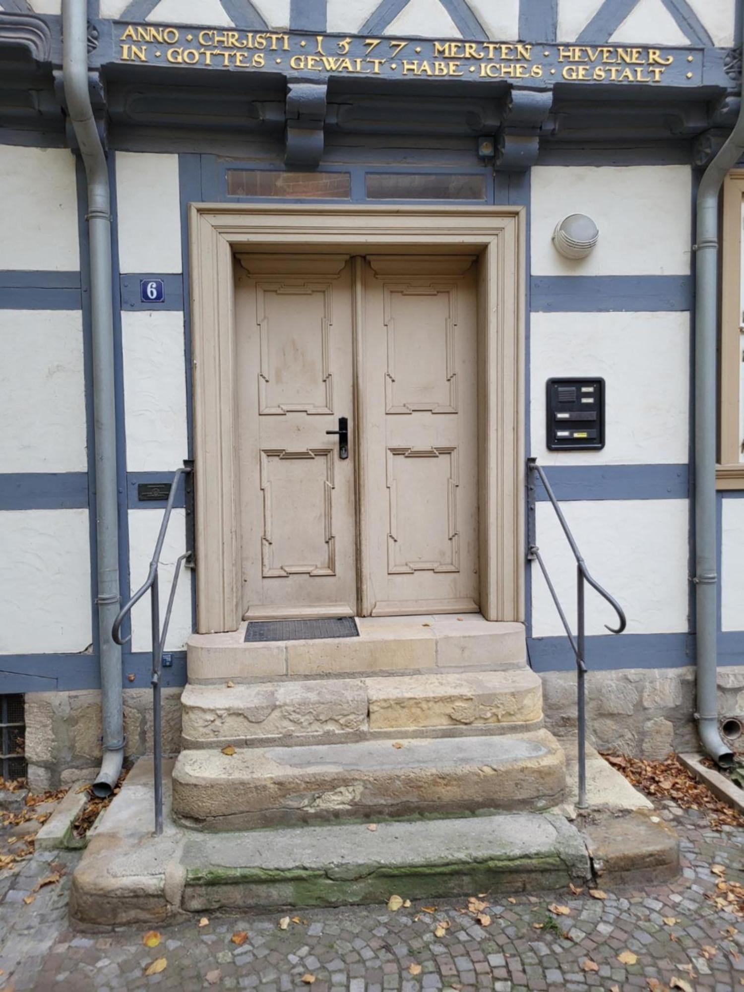 Anno 1577 - Marktkirchhof 6 Quedlinburg Buitenkant foto